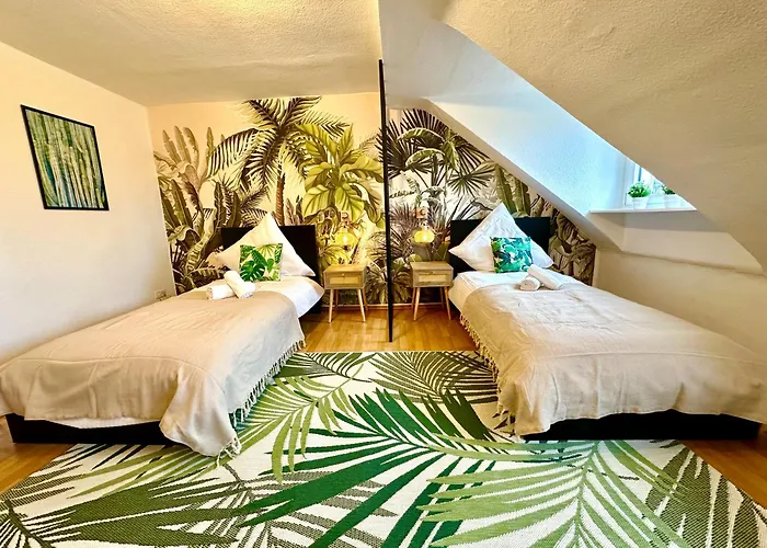 Dschungel Wohnung, Geraeumig, Netflix, Sonos, Zentral * דיסבורג